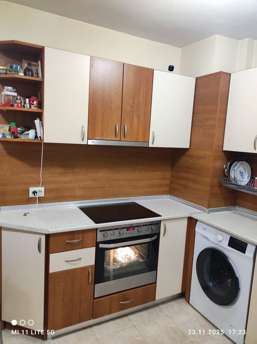 Продавам кухня без уредите