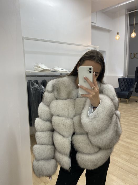 Haina blana naturala - vulpe polara