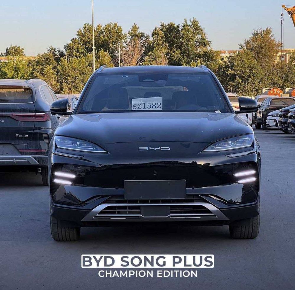 В наличии BYD Song Plus Chempion 605km Full позиция