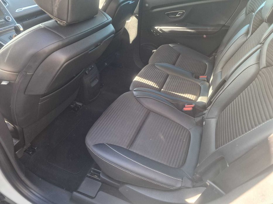 Se vinde Renault gran Scenic