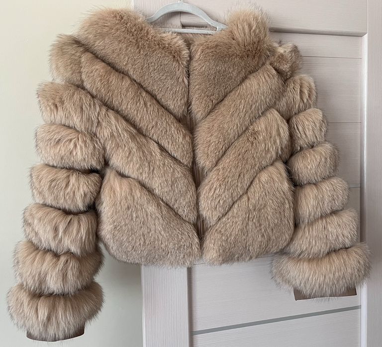 Палто с естествен косъм