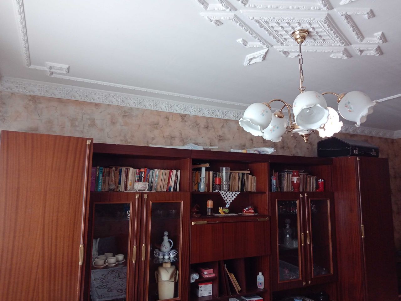 Продава се Едностаен апартамент в Шумен, Боян Българанов 2 - 45 кв.м за 998 €/кв.м - Снимка #3