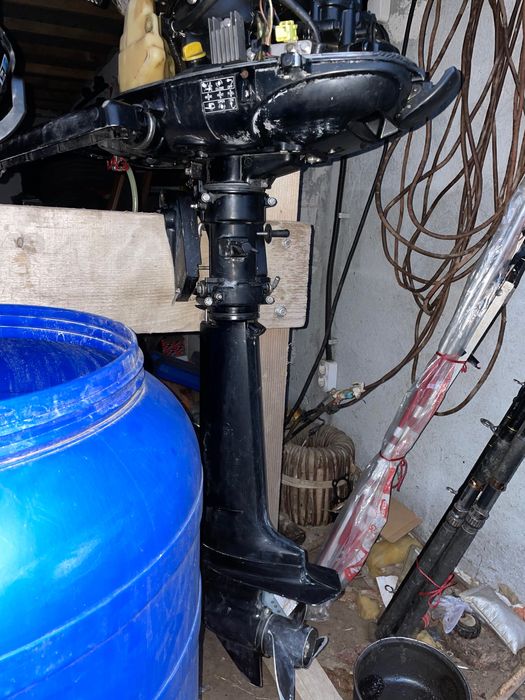 Vand 2 motoare barca