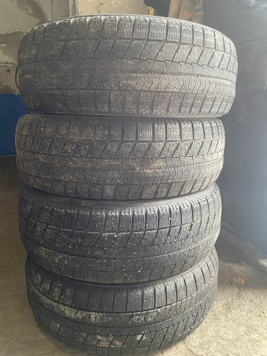 Резина всесезонная Bridgestone 205/60/16