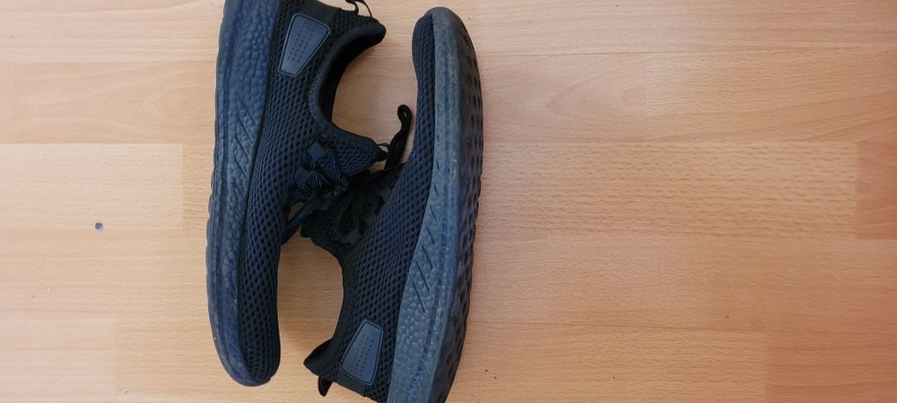 Adidasi copii marime 40