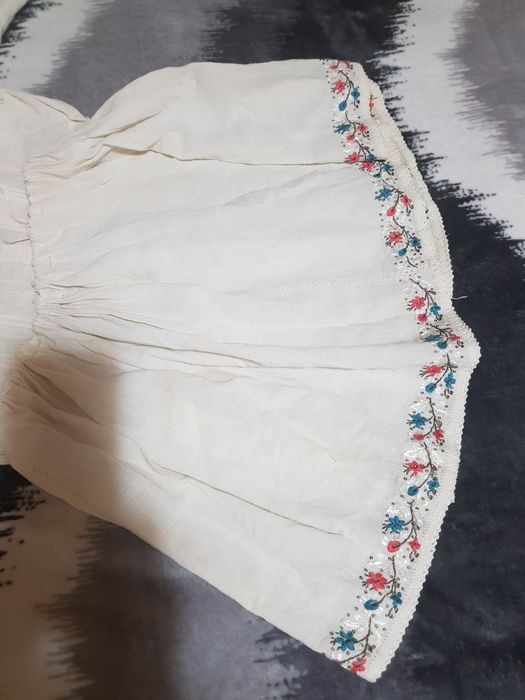 Costum popular  autentic