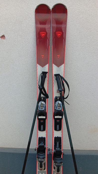 Skiuri Rossignol