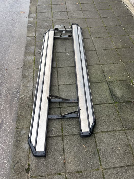 Странични съепенки за джип