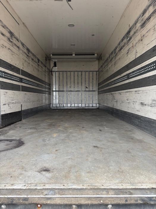 Volvo FH 460  Camion Frigorific  8,5 tone util