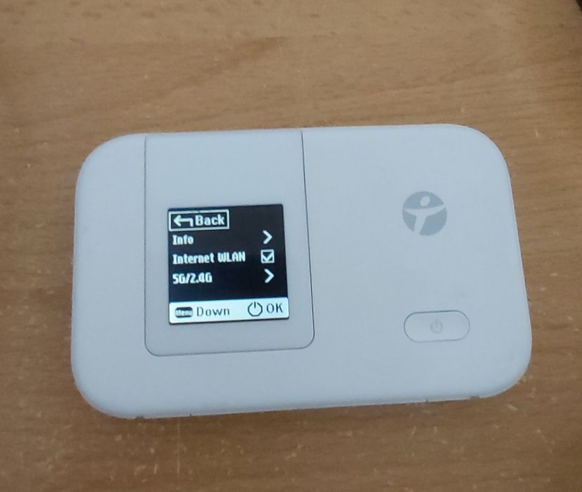 Router portabil HUAWEI E5372/ WiFi mobil 150 Mbps 4G LTE