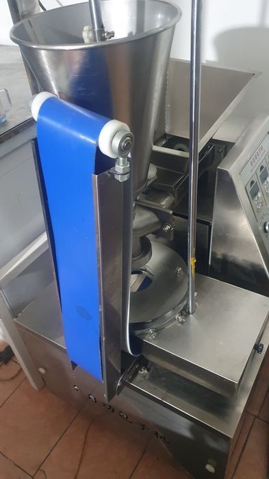 Жарочная поверхность.Мясарубка.Оващарезка.Манты апарат.Машина тефтели.