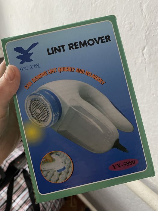 Прибор для удаления катышек с одежды и мебели