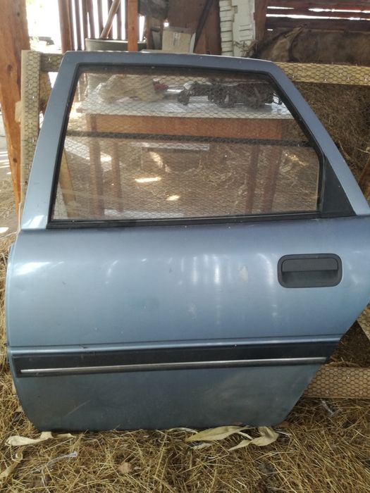 Части за Вектра 89г.