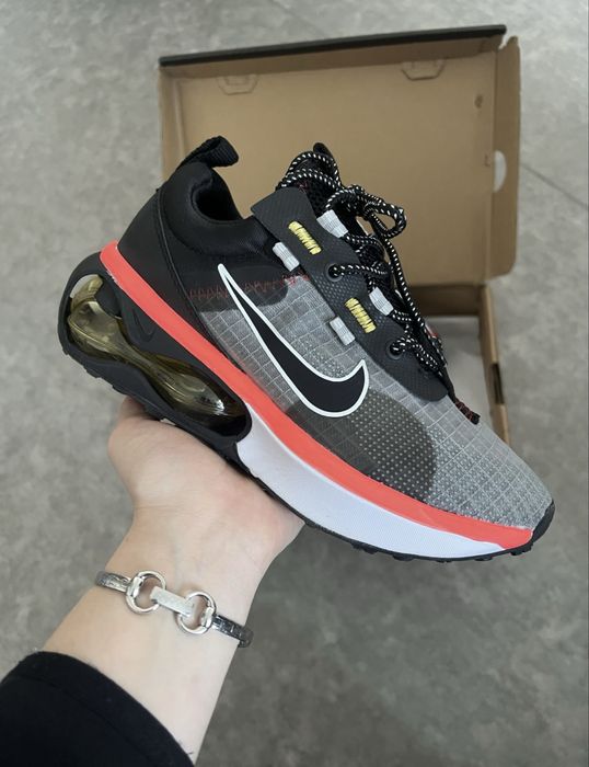 Кроссовки Nike Air Max 2021