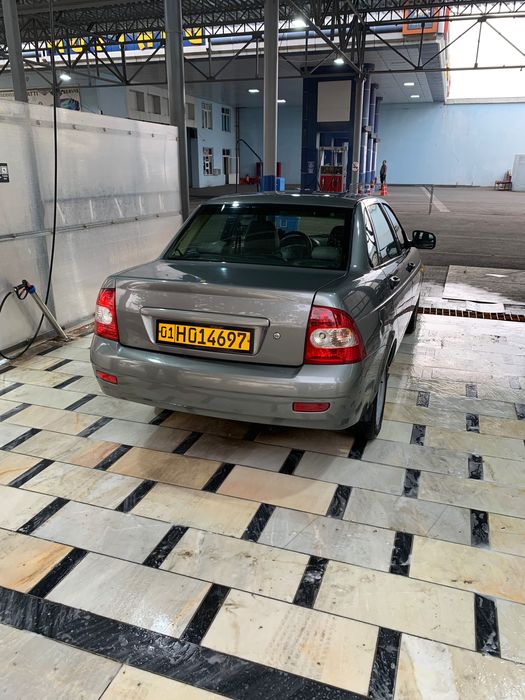 Лада Приора 2012 года выпуска