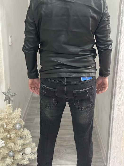 Топ модел Мъжки черни дънки DSQUARED