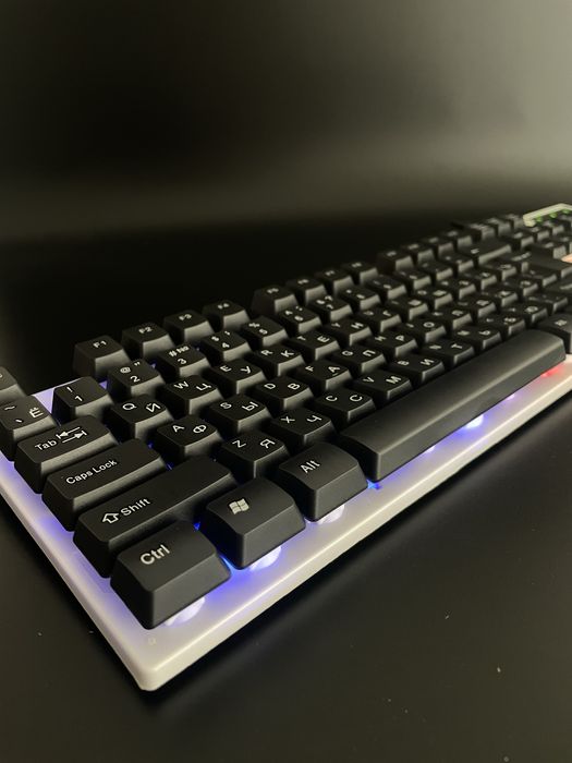 Клавиатура игровая , Мышка+ клавиатура