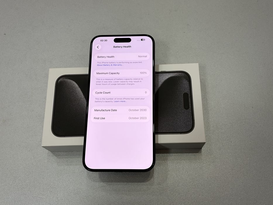 Iphone 15 Pro Max, 256 gb, Black Titanium, la cutie