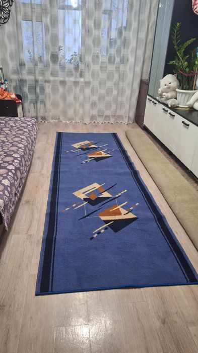 Продам или обменяю на аквариум от 25 литров ковровую дорожку 1м × 3м