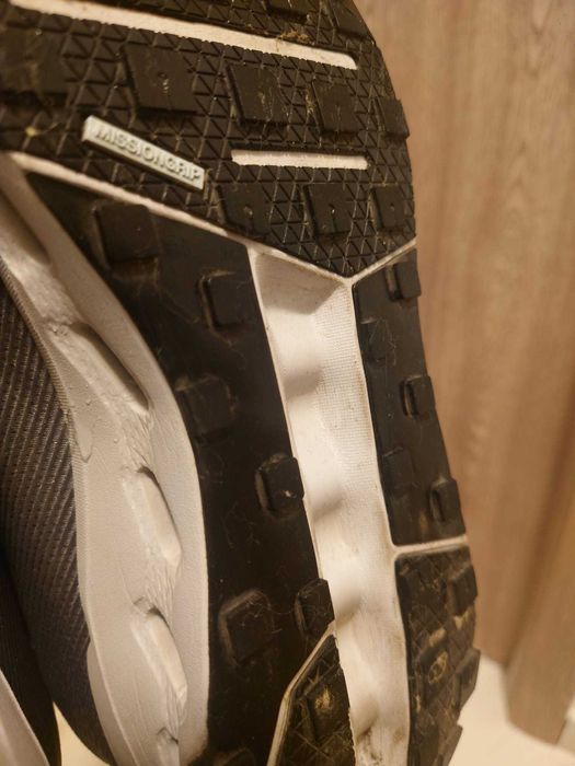 ON: 42,5 - foarte calitativi - Alergare/Oraș  ON Cloudhorizon Waterpro