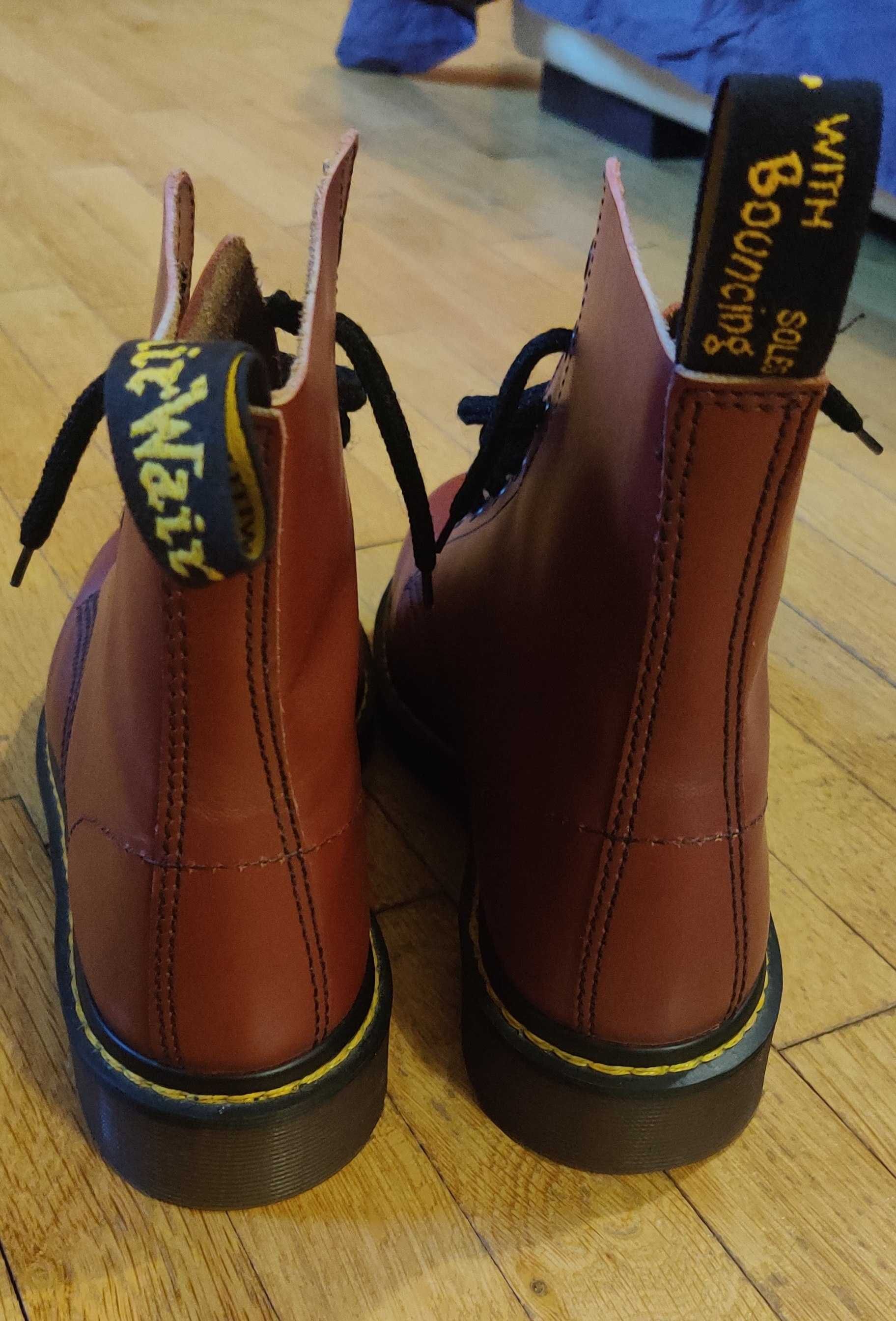 Дамски кубинки Dr. Martens UK7, EU39.5