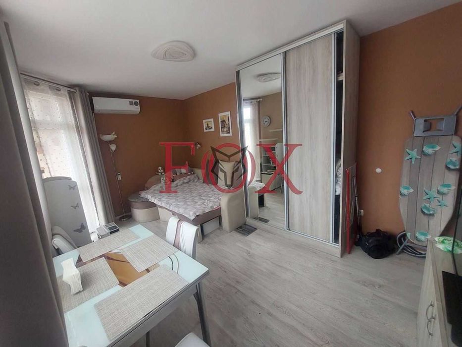 Дава се под наем Двустаен апартамент в Варна, Колхозен пазар - 40 кв.м за 280.5 € - Снимка #2