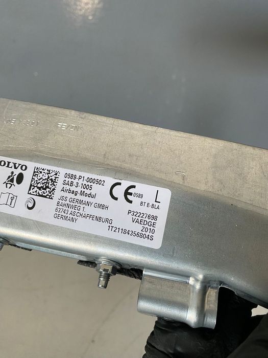 Airbag scaun stanga fata VOLVO S60 V60 V60CC S90 V90 V90CC XC60 XC90 32227698