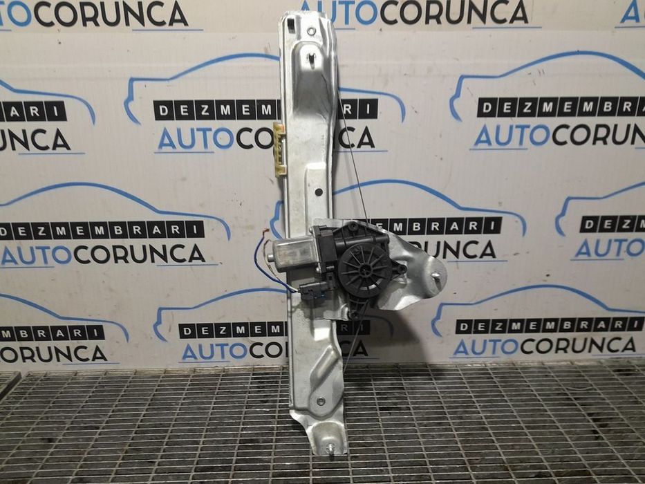 Macara stanga spate Dacia Duster II 2018 - 2021 SUV 4 Usi (1113) CU MOTORAS 827210622R