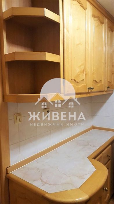 Дава се под наем Тристаен апартамент в Варна, Централна поща - 120 кв.м за 614 € - Снимка #8