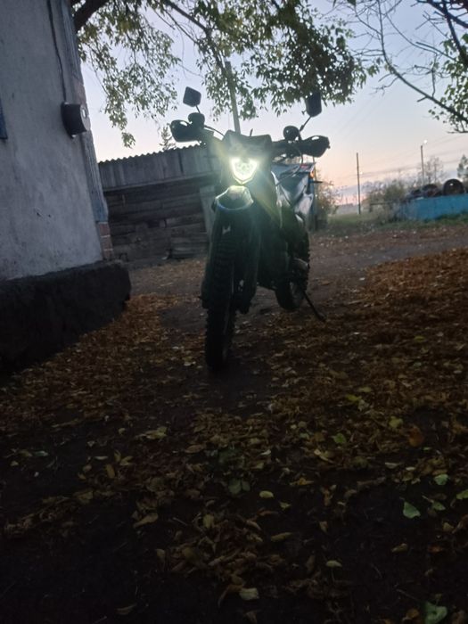Срочно продам мотоцикл эндуро