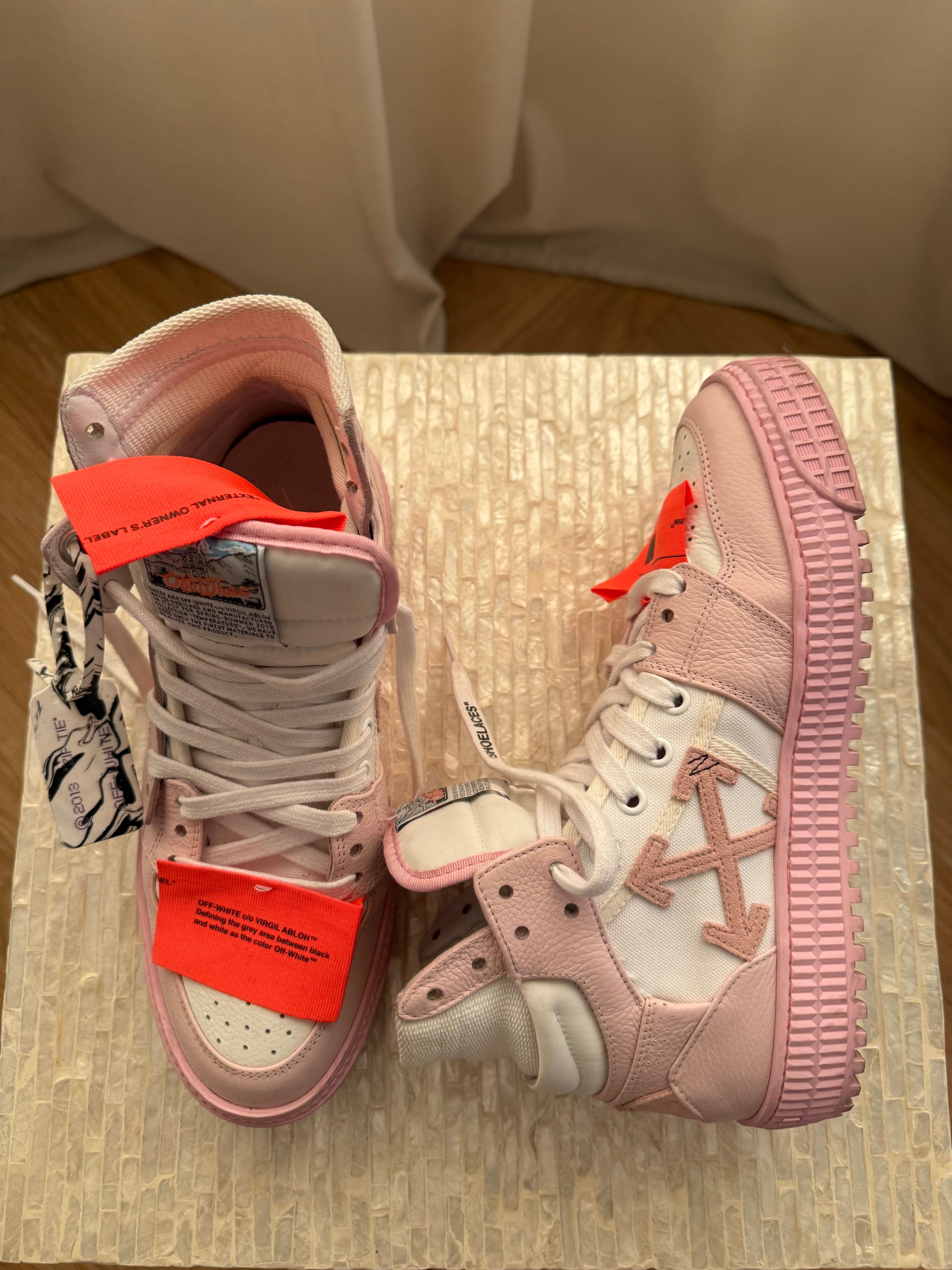 дамски спортни обувки OFF White