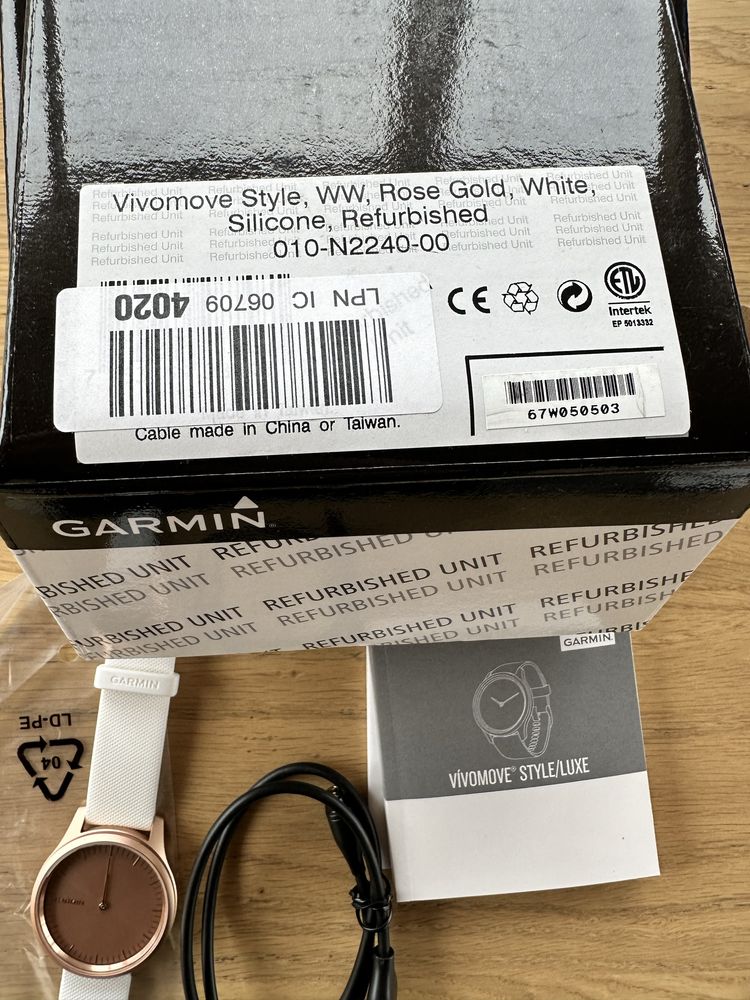 Smartwatch Garmin Vivomove Style - Refurbished by Garmin