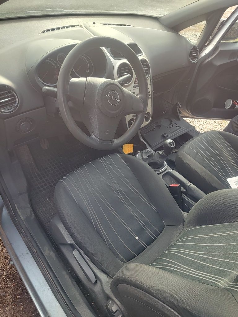 Opel Corsa D 1,2 i 4cil.