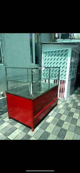 Витрина vitrina 2 qavat ciroyli oynali