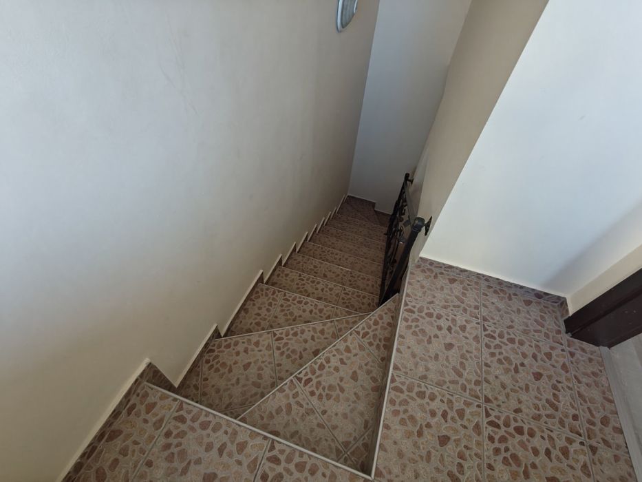 Уникална къща под наем