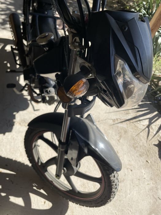 Bayklent moto sotiladi oladiganla aloqaga chqamiz narxni kelishamiz