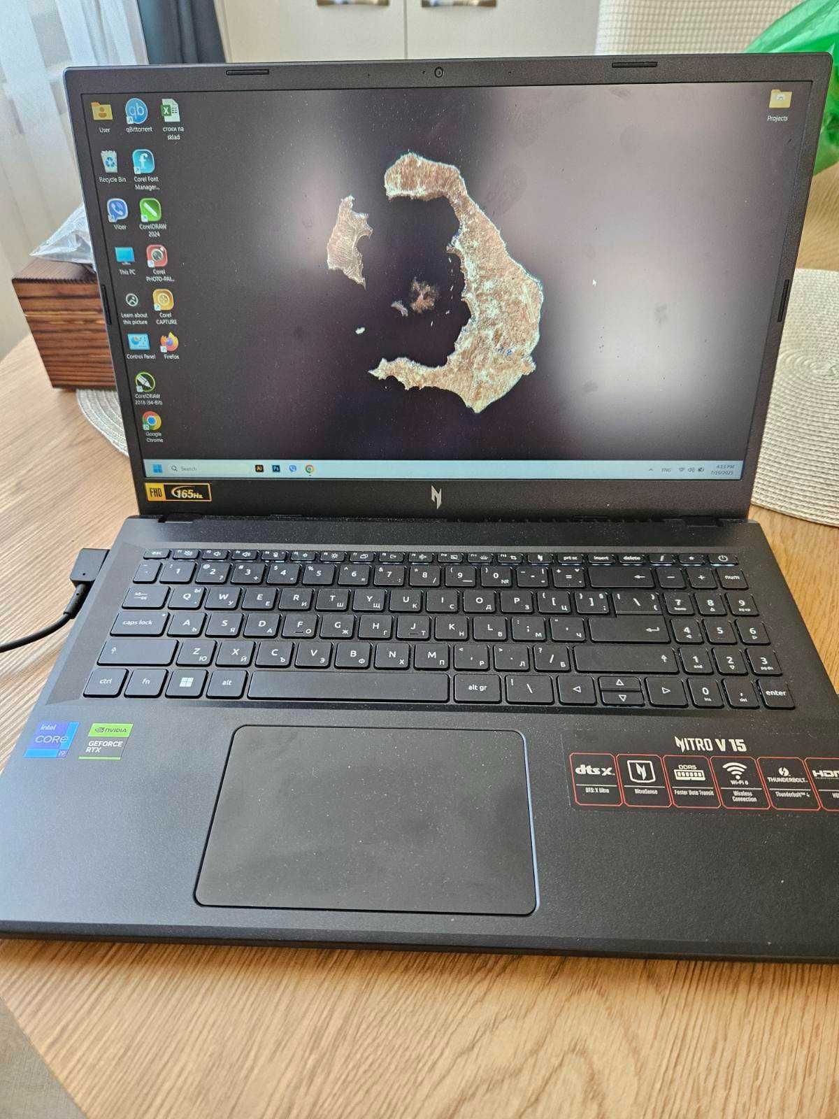 Лаптоп Acer Nitro
V15 Gaming - NH.QQEEX.00C_32GB