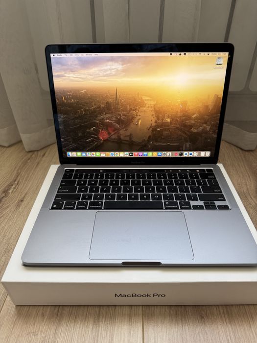 Macbook Pro 13 M2 2022 / SSD 256 GB