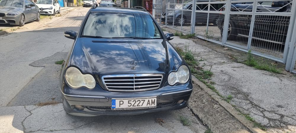 Продавам Mercedes  c220 CDI