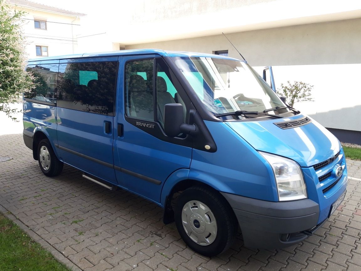 Vand Ford Transit 8+1 lung