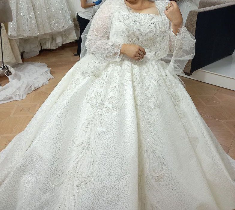 Свадебное платье