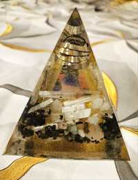 Piramida orgon 13 cm, handmade