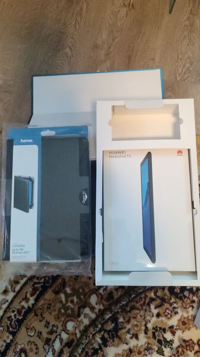 Tableta Mediapad T5 nedesigilata cu accesorii