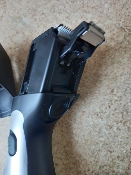 Aparat Remington,tuns barba și parul ,nou sigilat