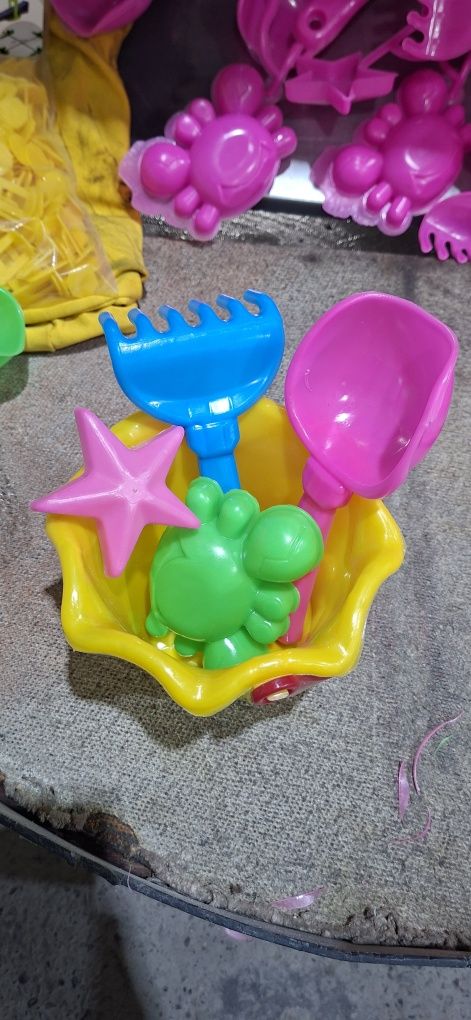 Oʻyinchoq kamplekt