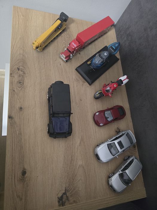 Колички и камиончета