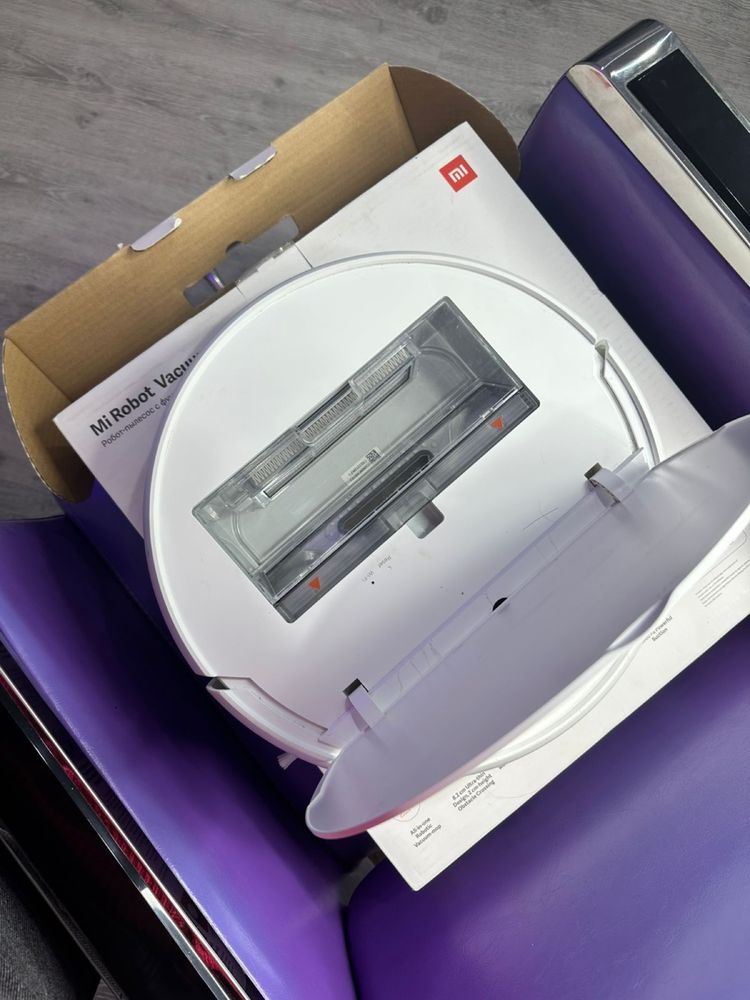 Продам робот-пылесос Vacuum Mop