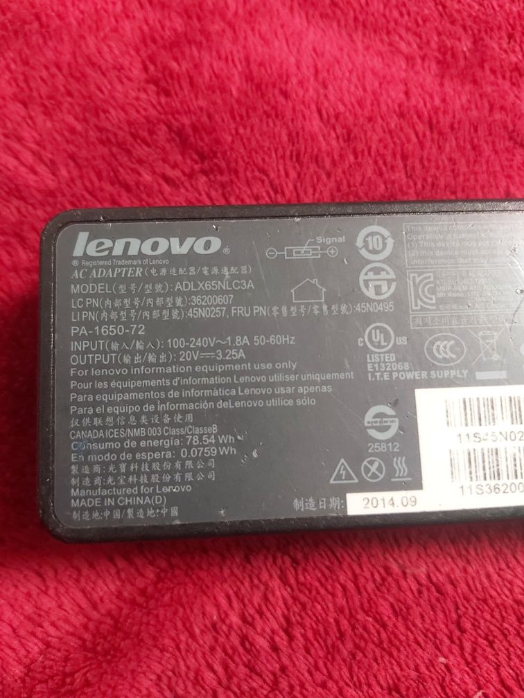 Încarcator laptop Lenovo