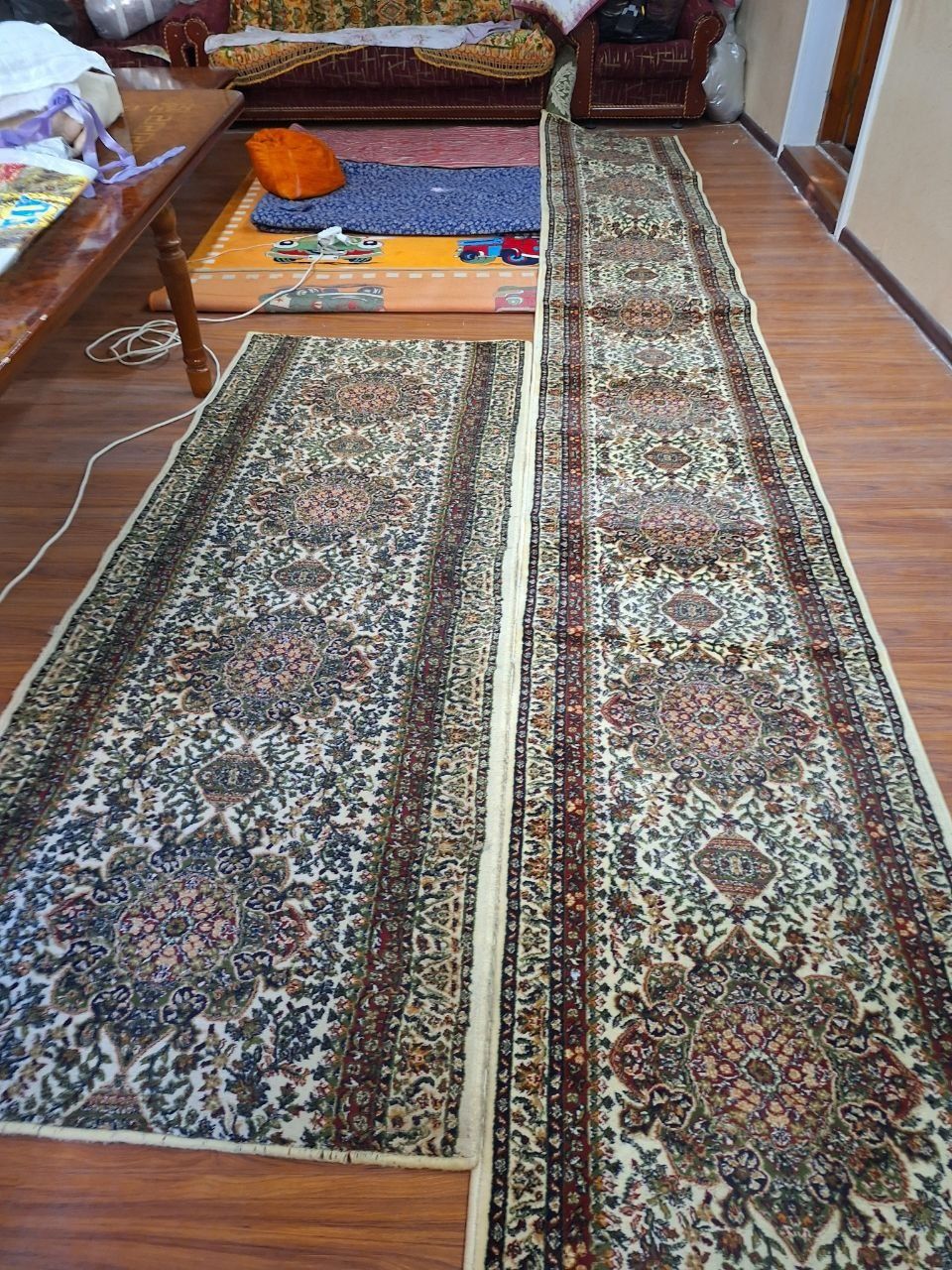 Gilam darojka sotiladi