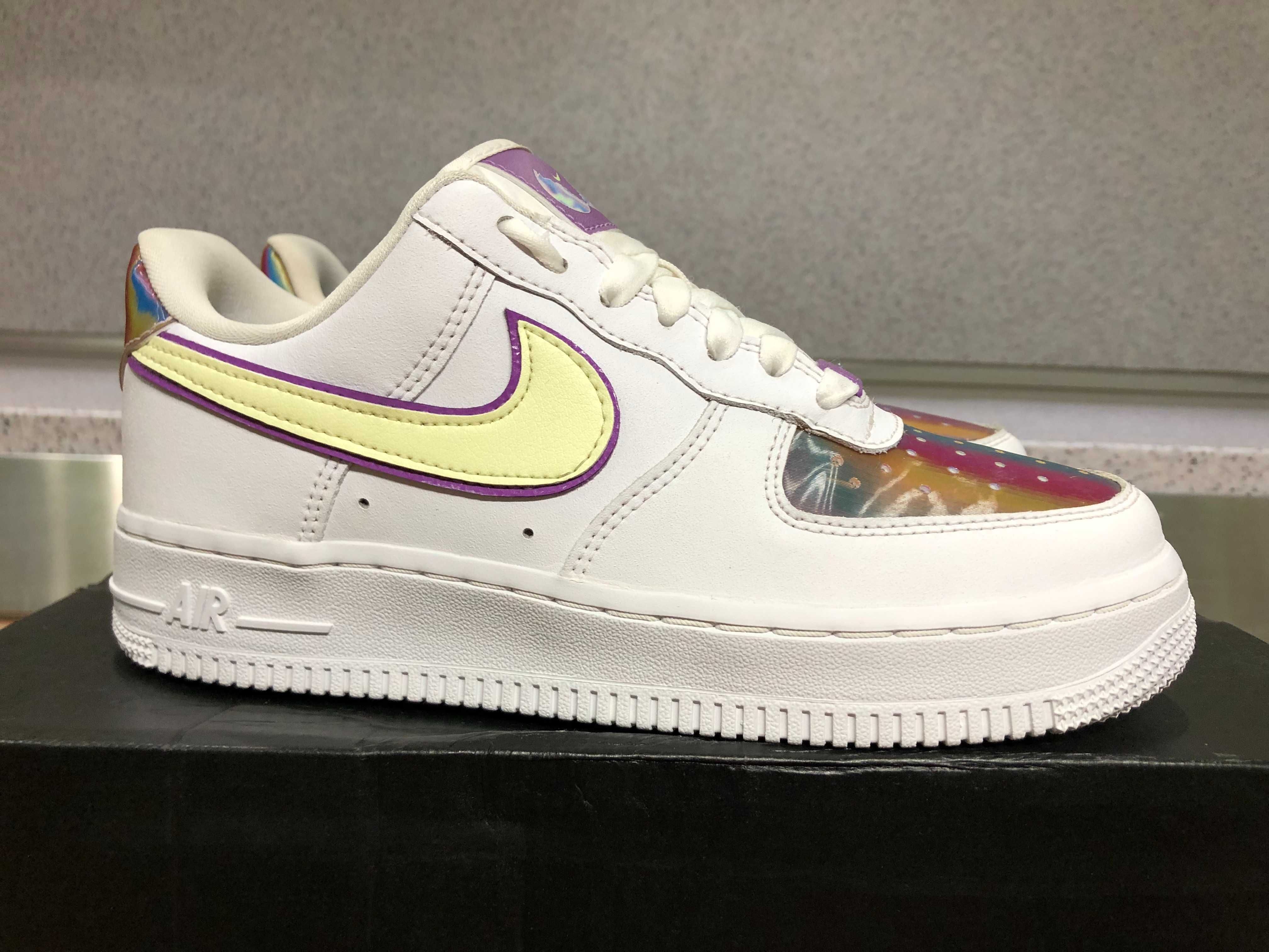 ОРИГИНАЛНИ *** Nike Air Force 1 Low Easter Barely Volt / Reflective